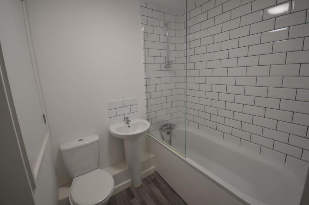 DSC_0016 (Medium).JPG