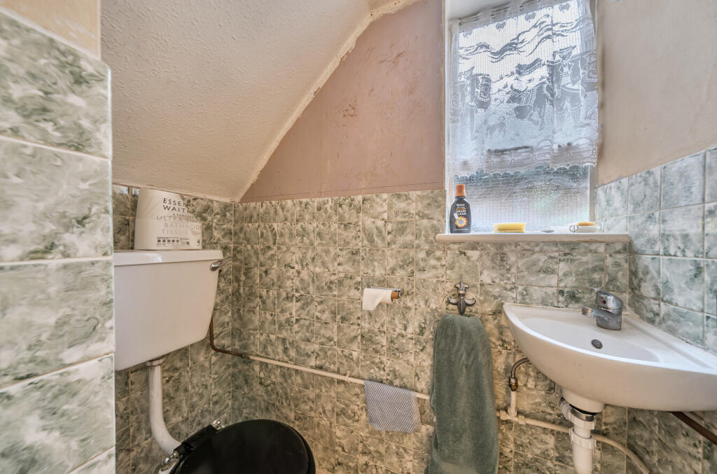 1346134-13-68b1f1...