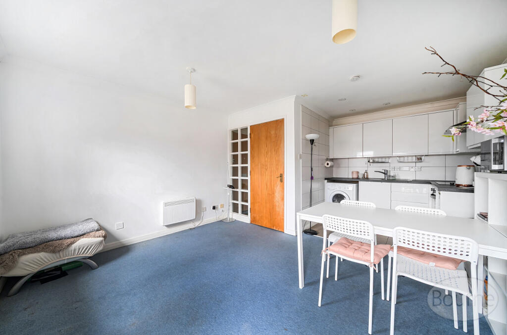 ded62ea8-f3d9-4ac...