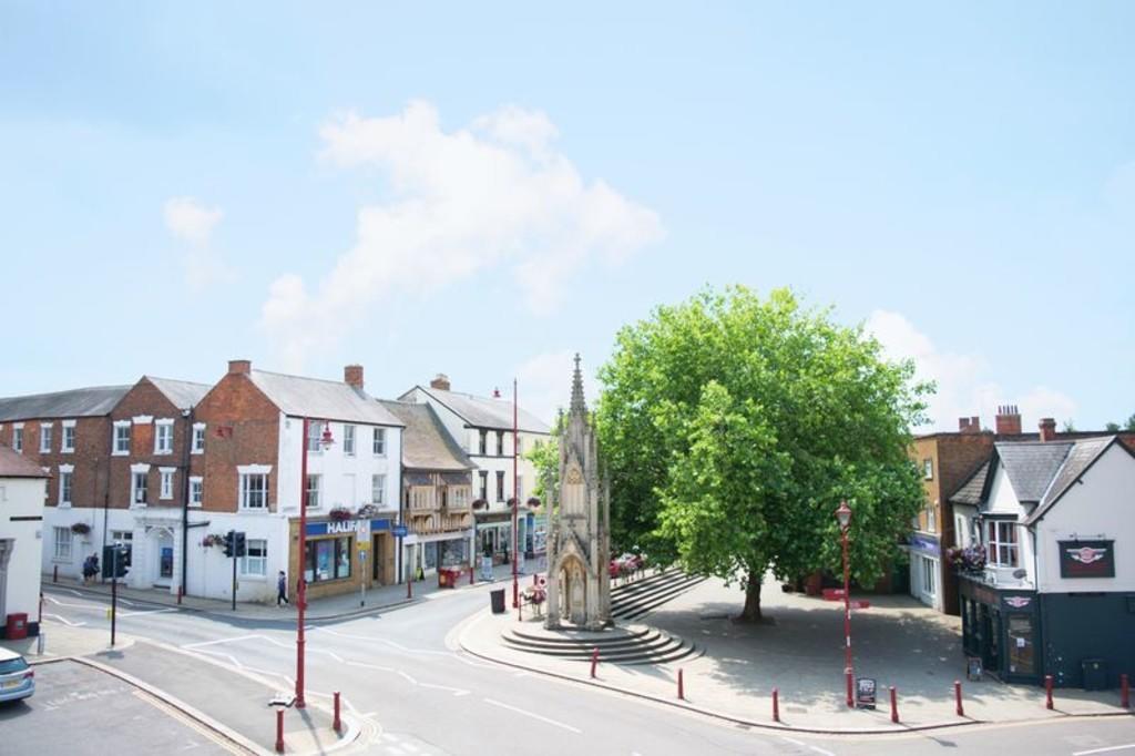 Daventry Town Cen...