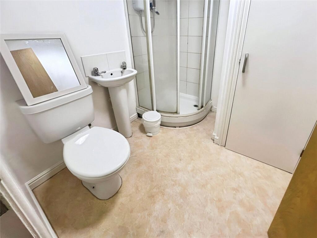 Ensuite
