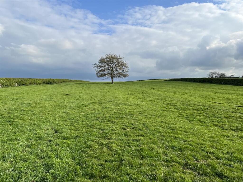 Land at Ashley, Northamptonshire - about 4.28 acres