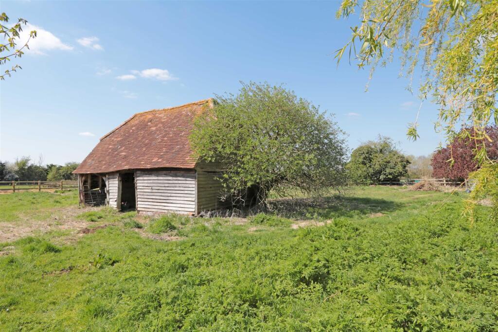 Barn.jpg