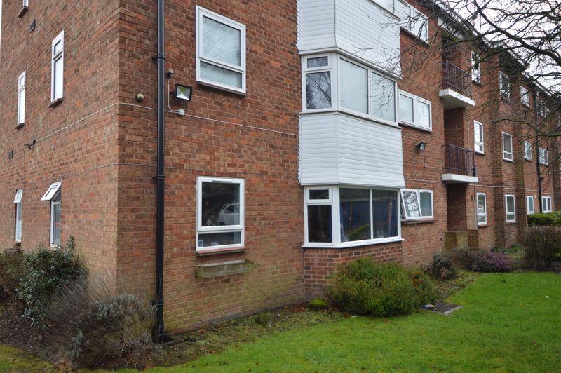 FLAT 6