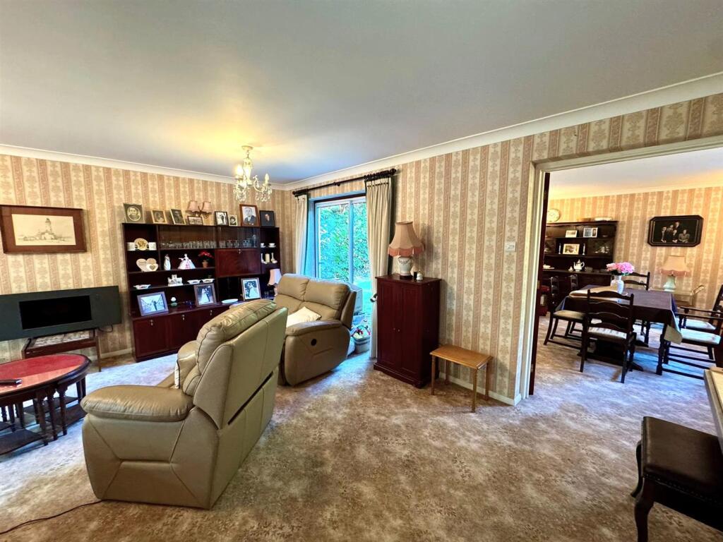 Living / Dining Room
