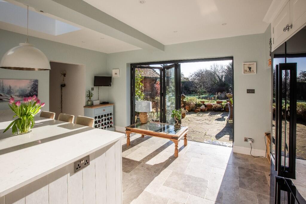 Kitchen/Family Room 