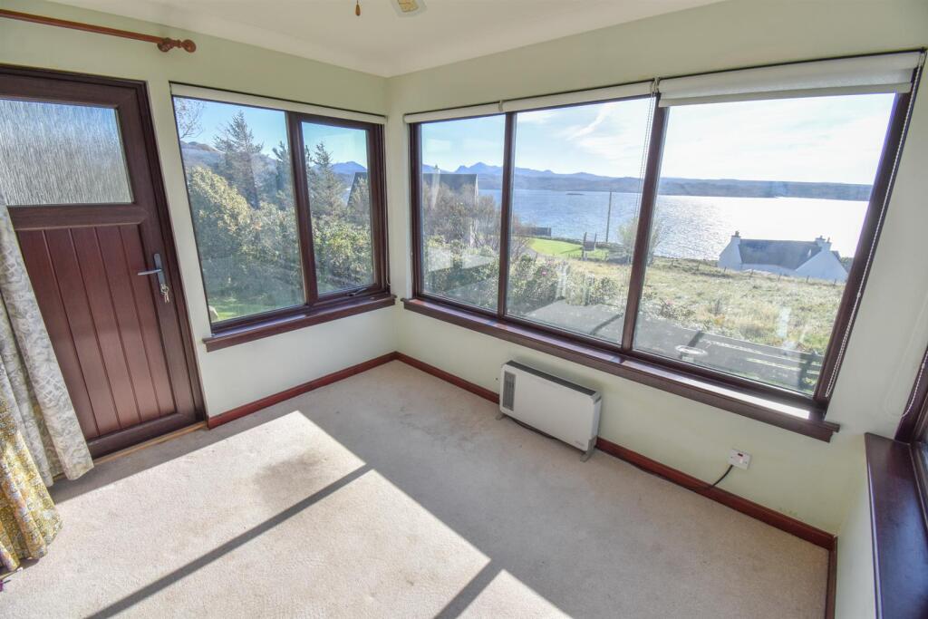 SUN ROOM
