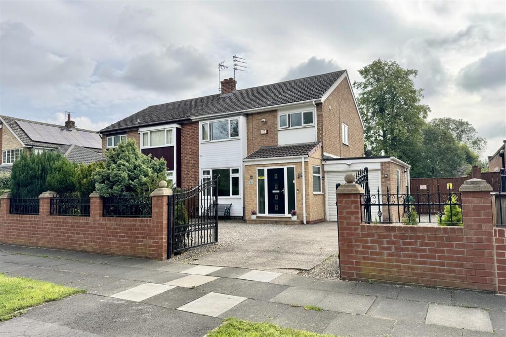 Edinburgh Drive, Darlington, DL3 8AW