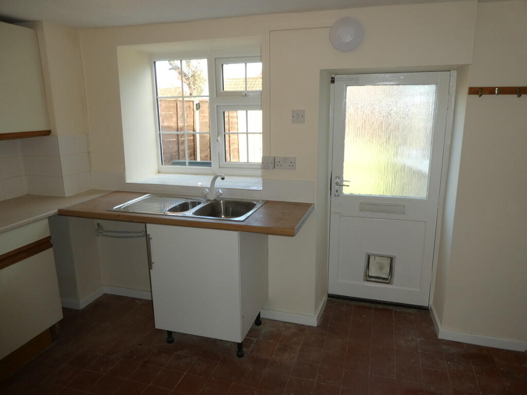 Kitchen 2 