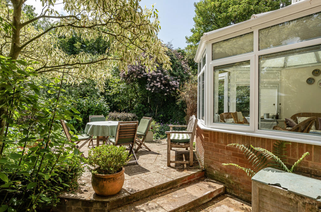 1300468-1-683da51...