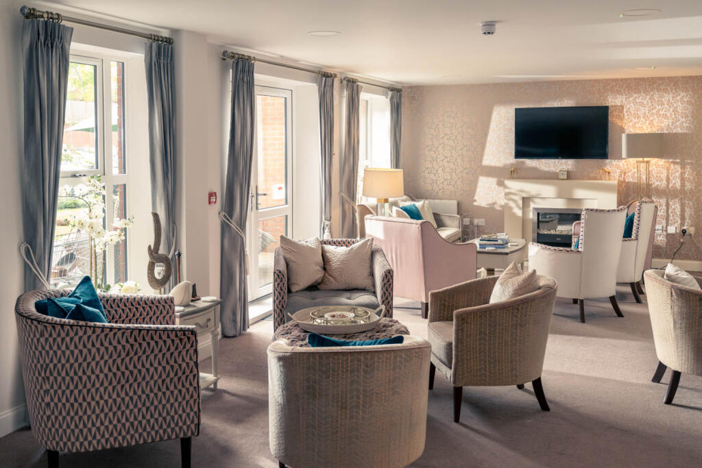 Milward Place Homeowners Lounge  