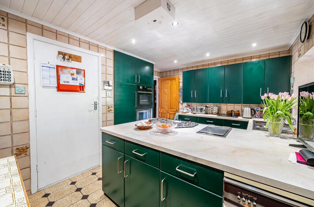 1293689-16-682cc0...