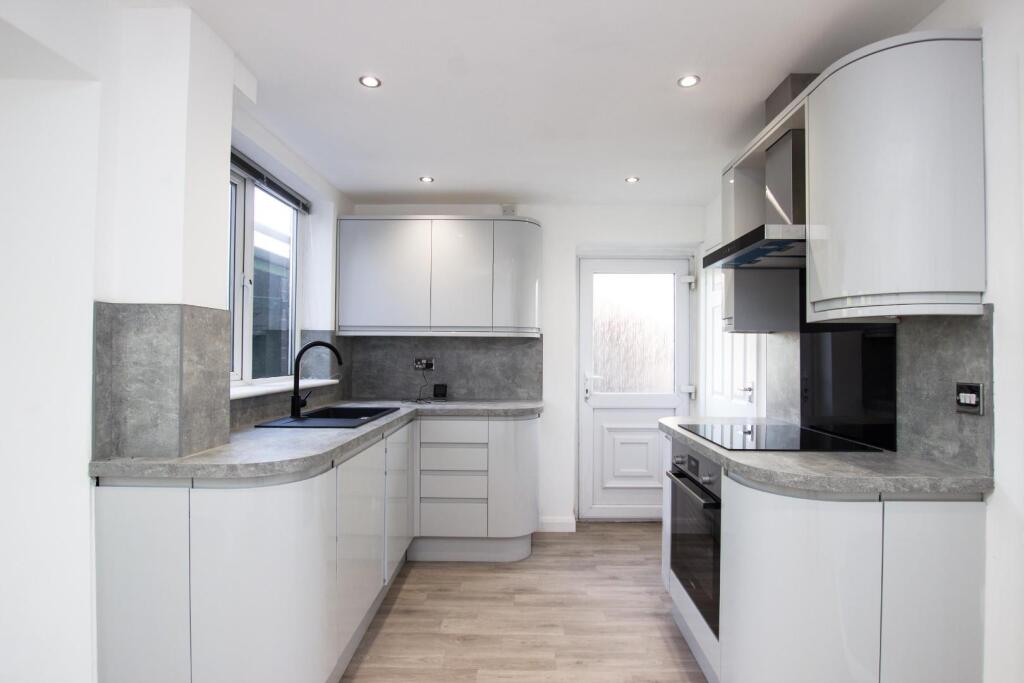 East Park Avenue (18).jpg