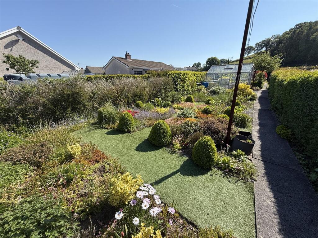 Gardens &amp; Grounds