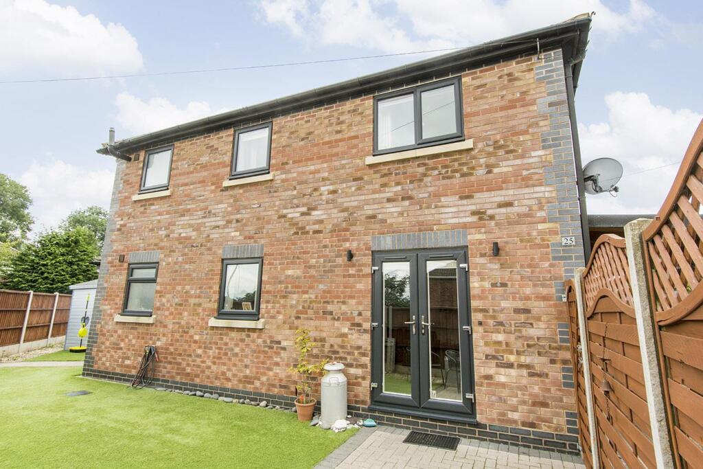 Rear Aspect Photo