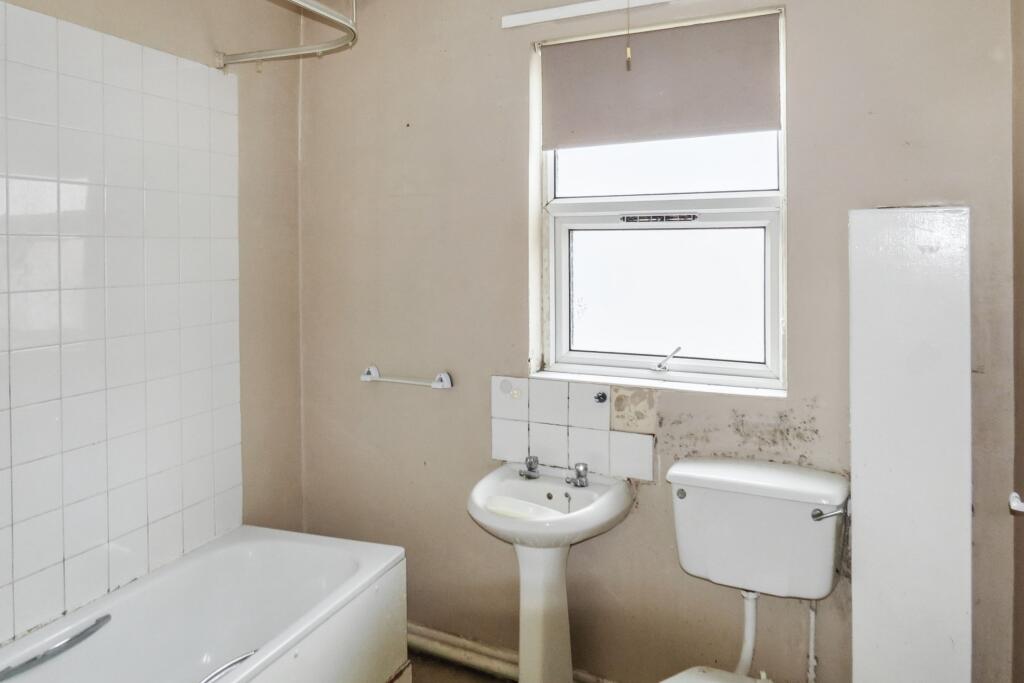 2 Chesterfield Road, Blackpool, Lancashire, FY1 2PP