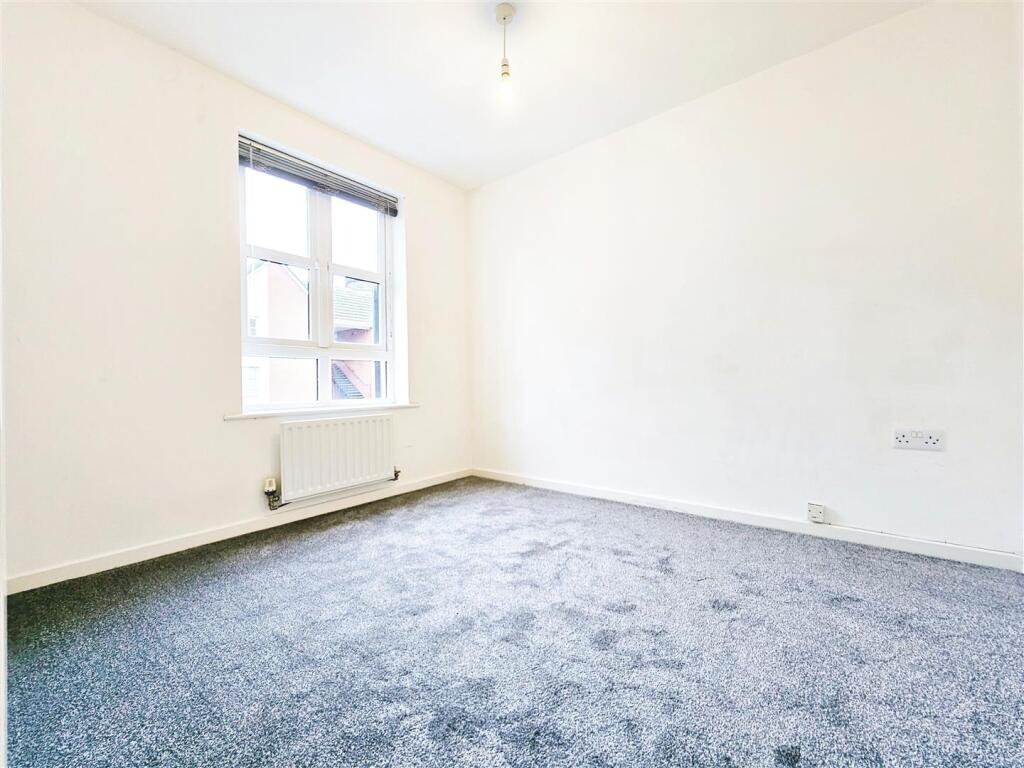 Heathlands Grange Burton on Trent (16).jpg