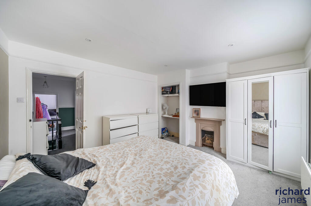 0e8f0d816b274478af280d852e3f5a7d