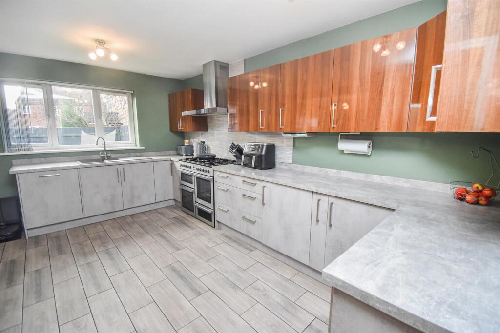 KITCHEN LIVING DINING