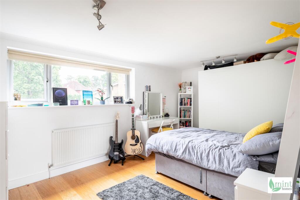 Watermarked - The Sheiling, Pond Road-27.jpg