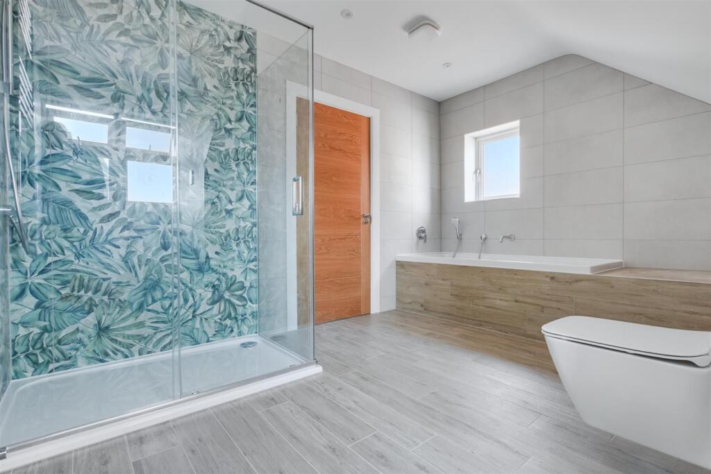 Ensuite_2.jpeg