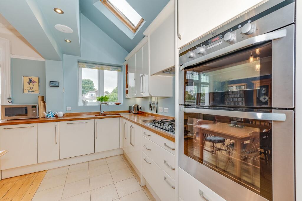 KITCHEN/DINER, LIVING ROOM AND SNUG