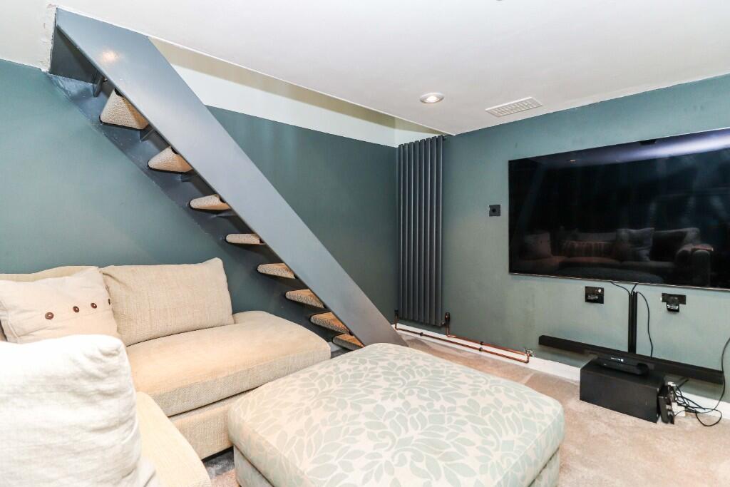 Reception room 3