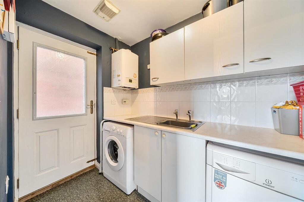 28 Ridge Drive (21).jpg