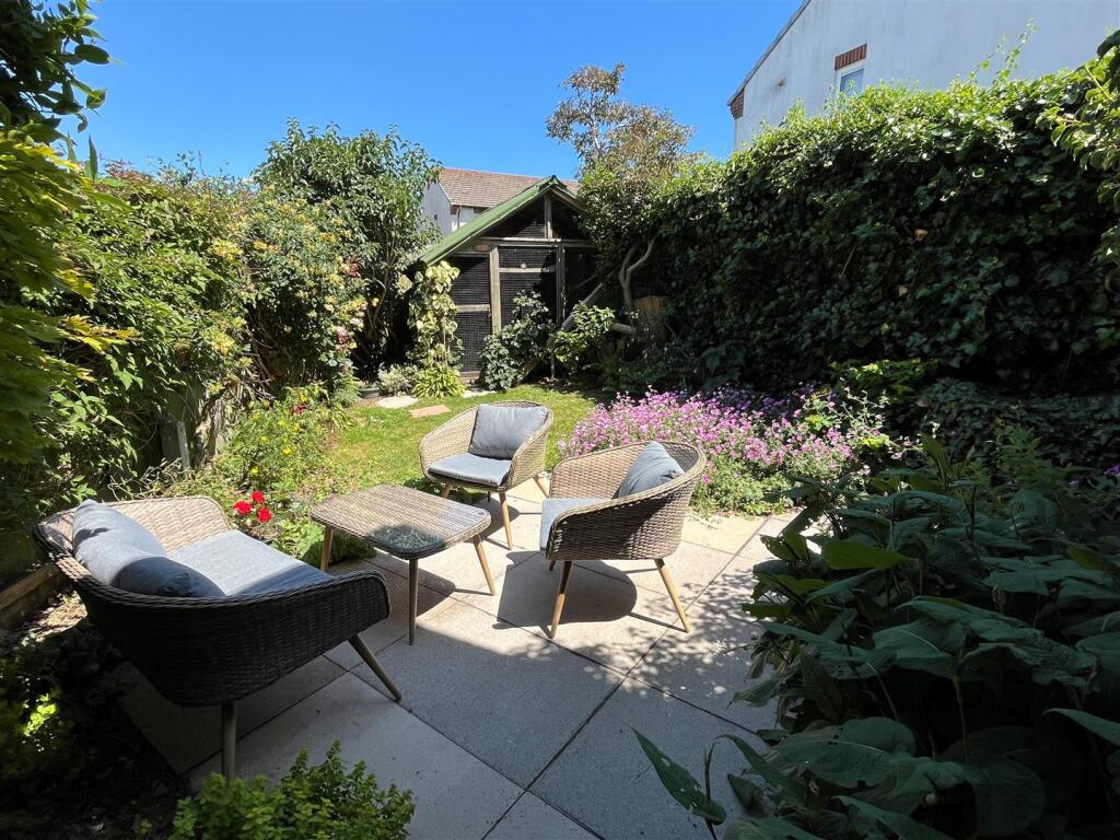 Garden.jpg