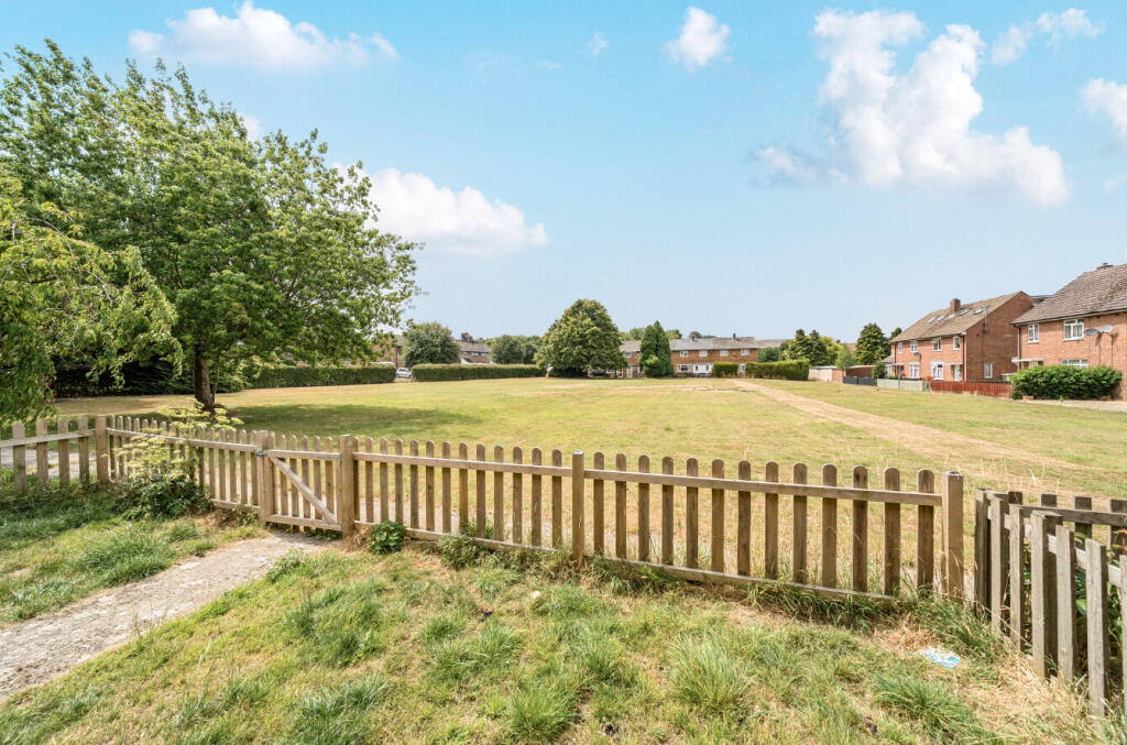 12730121687504c76f844