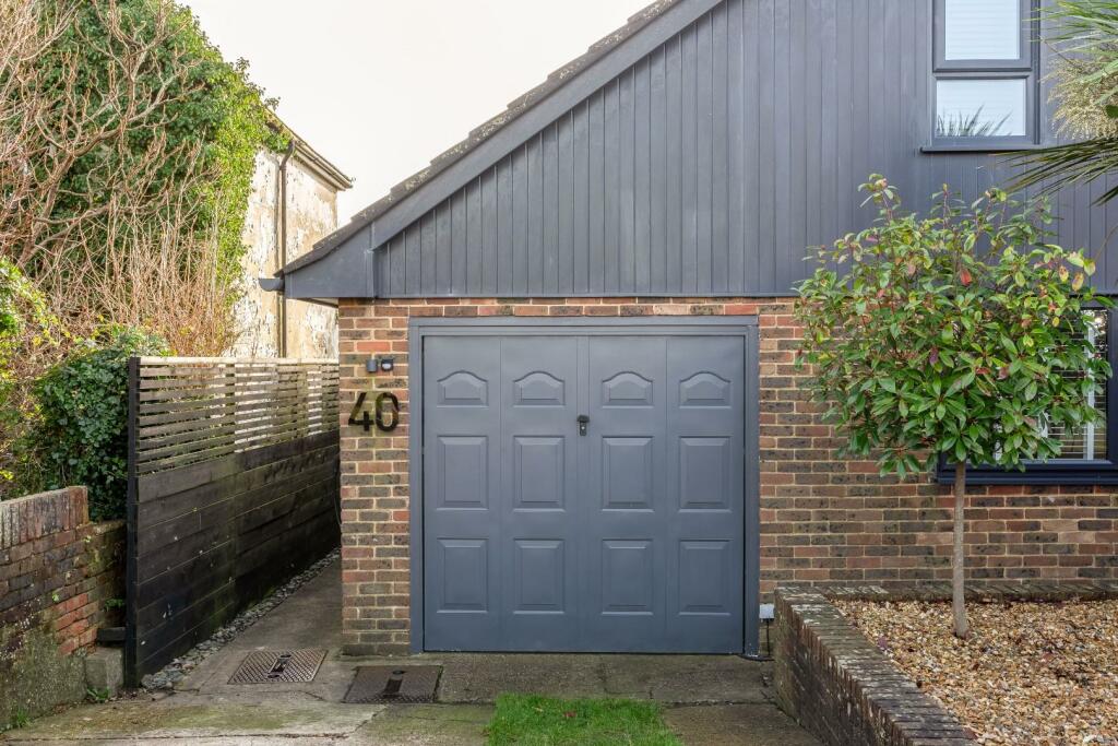 Downland Road-27.jpg