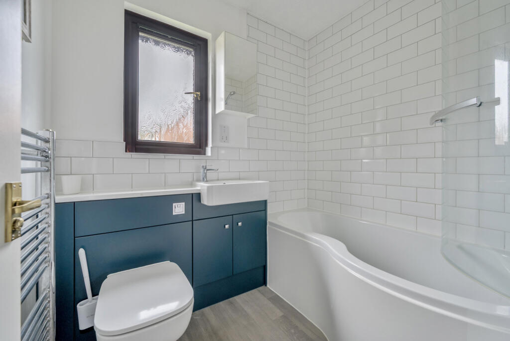 1354553-9-68ca81d...