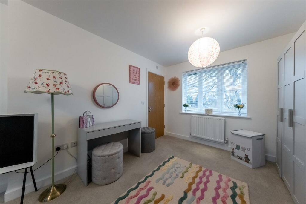 8 Mulberry Avenue-024.jpg