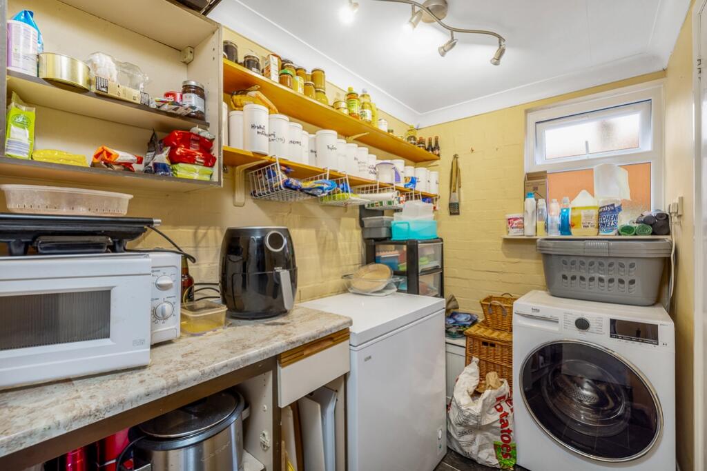 28 Albert Street (Spalding)-18