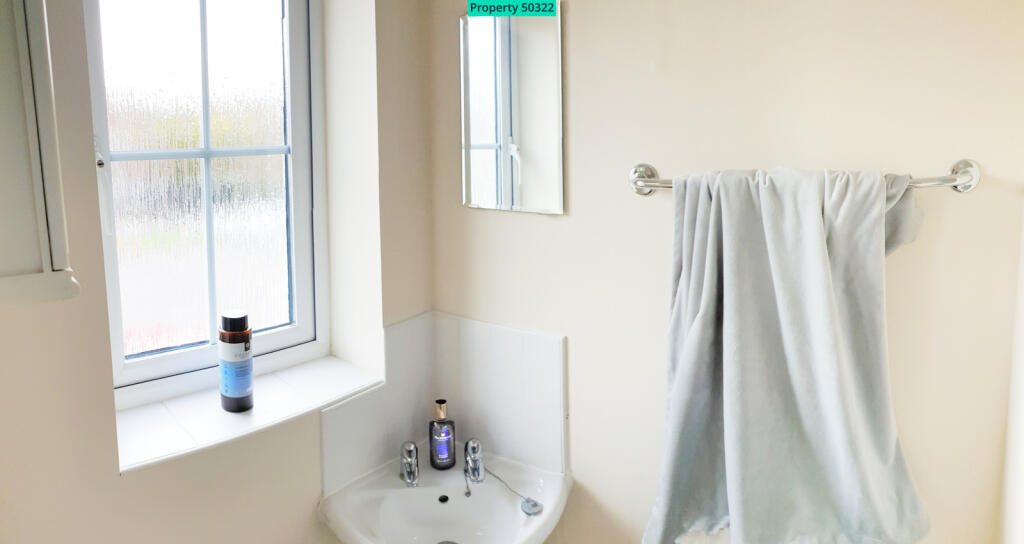 En Suite to Master Bedroom