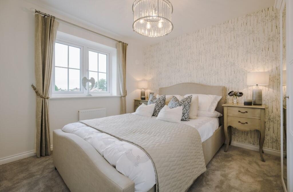 Bedroom 1 - Sheldon (LTH**) - Balmoral Gardens