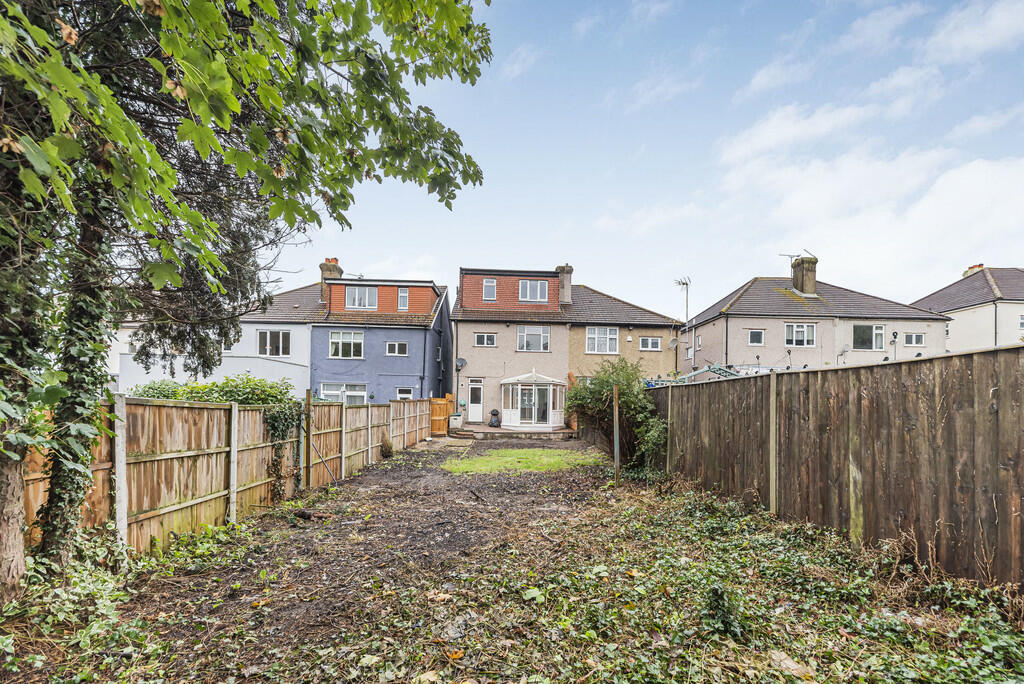 Rear Garden (2)