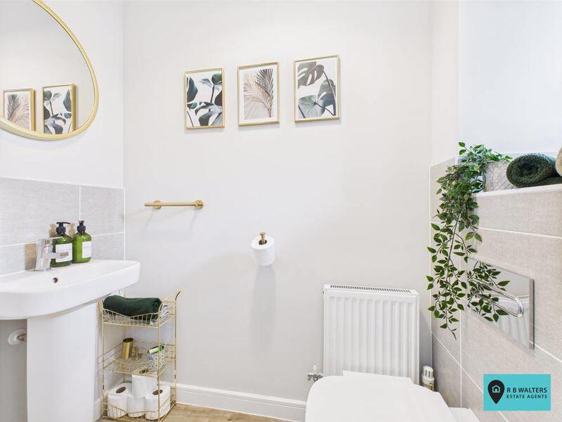 Downstairs WC 