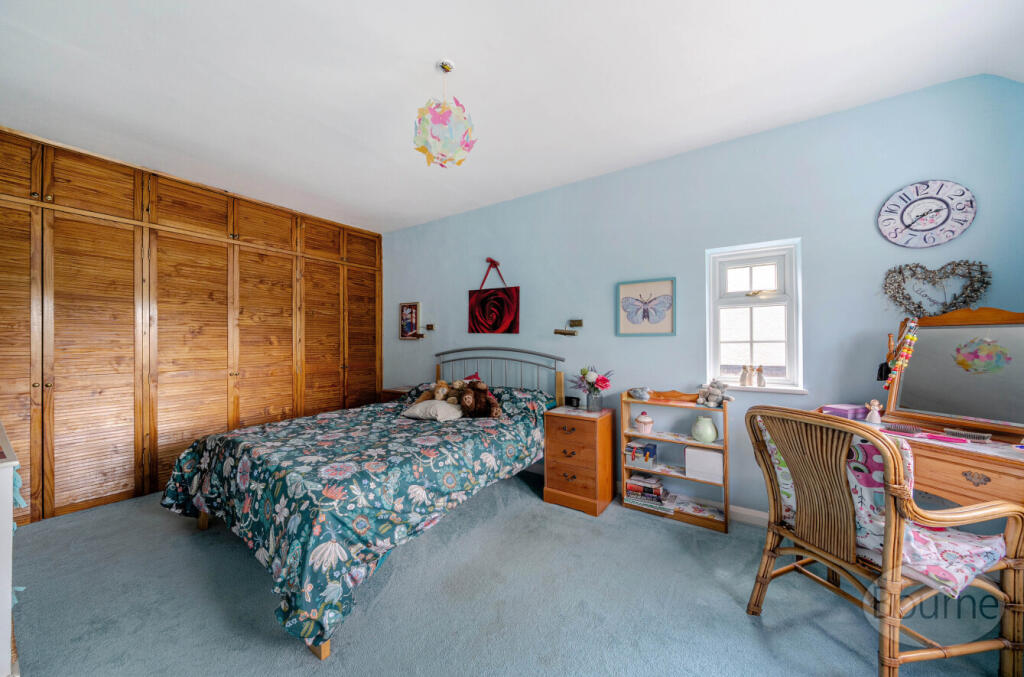 4dbcc746-debc-48c...