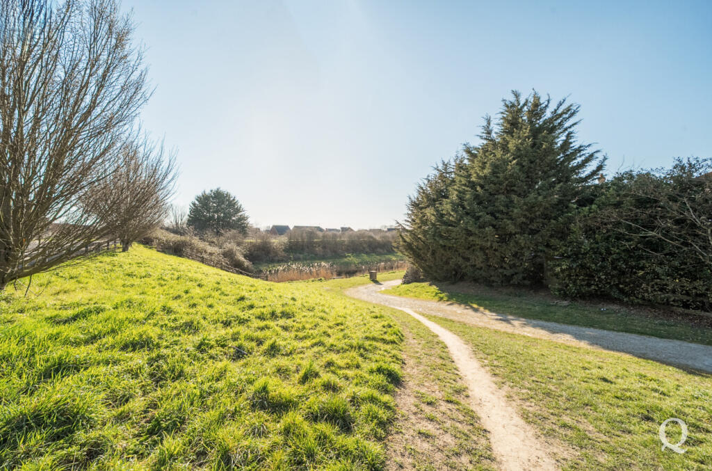 0685de99-77e6-417...