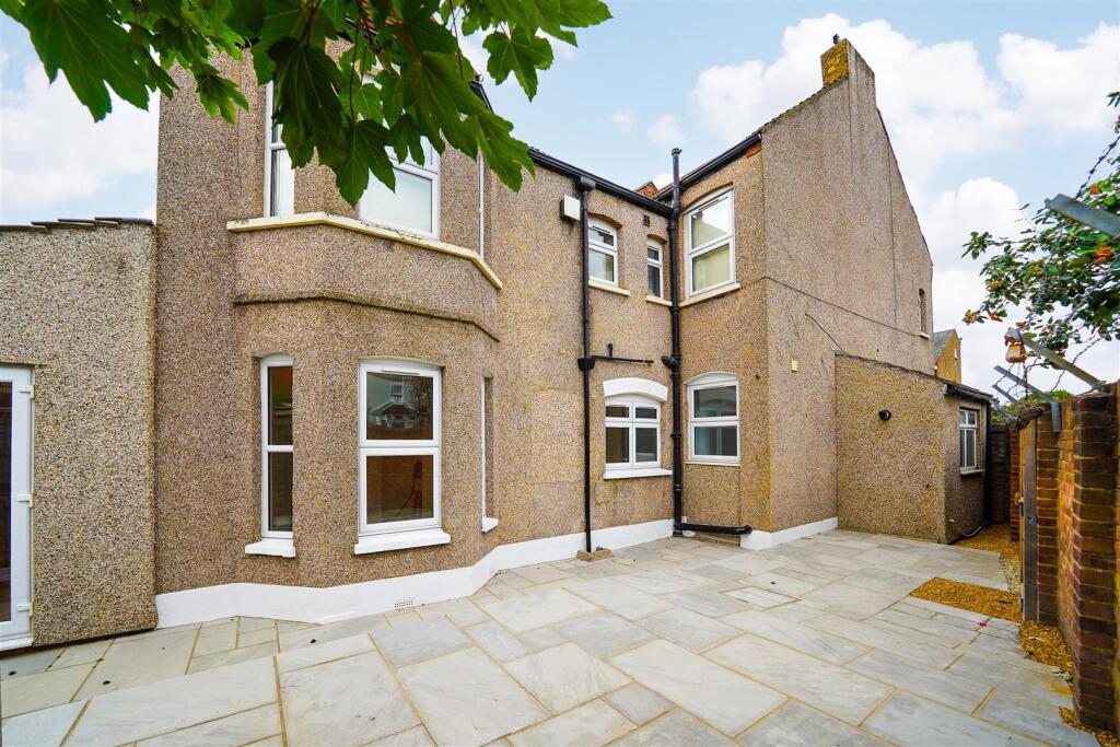 86b Canterbury road-17.jpg