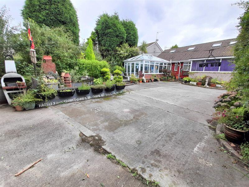 Generous Parking and Garden