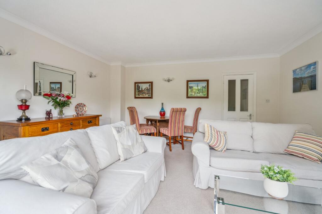 Living Room (6)