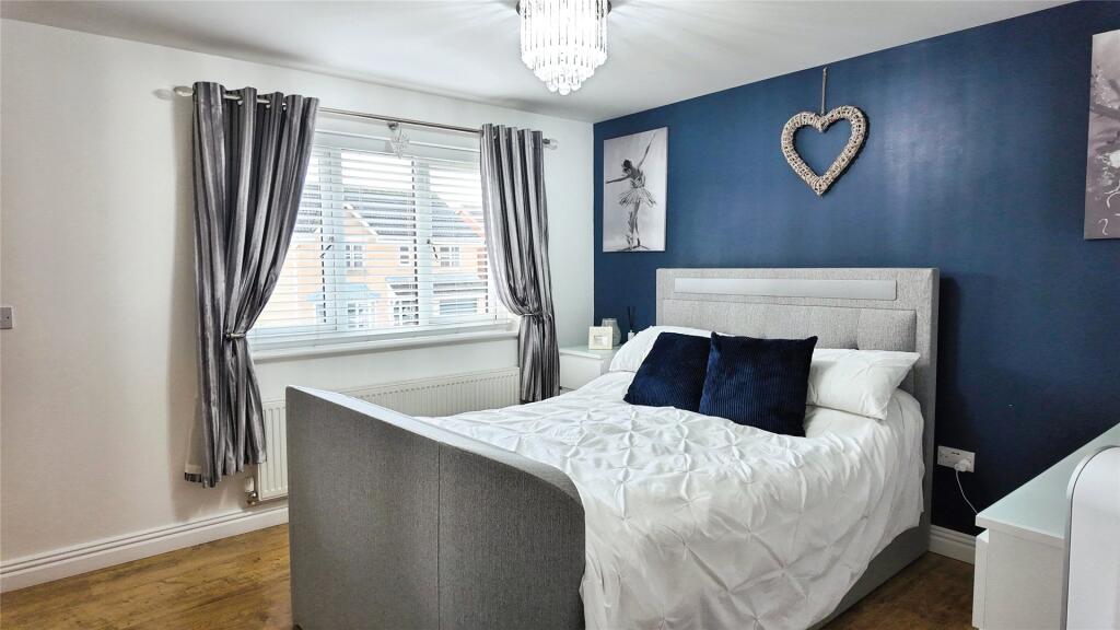 Master Bed