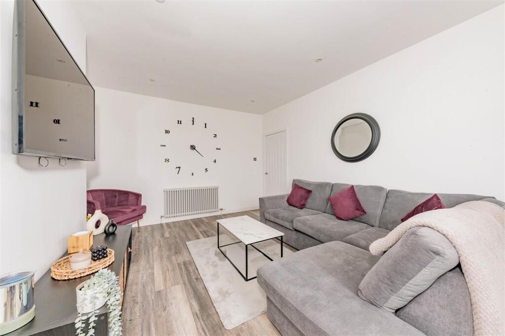 51 Gardner Street Dundee-8.JPG