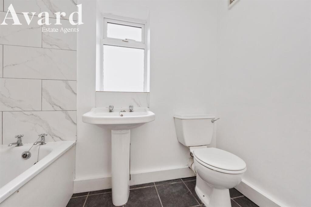 Clyde Road, 34-016.JPG