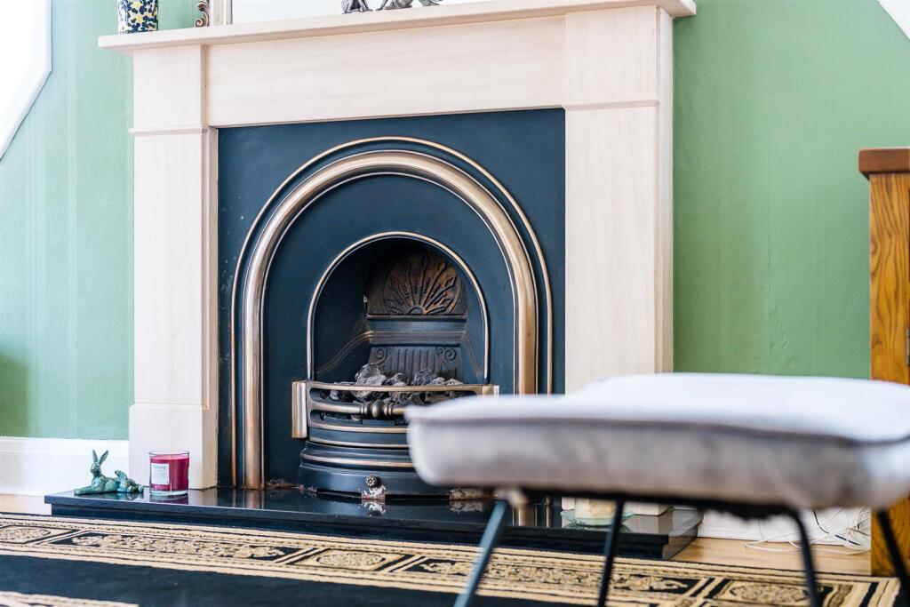 94 Summerseat Lane Detail-3.jpg