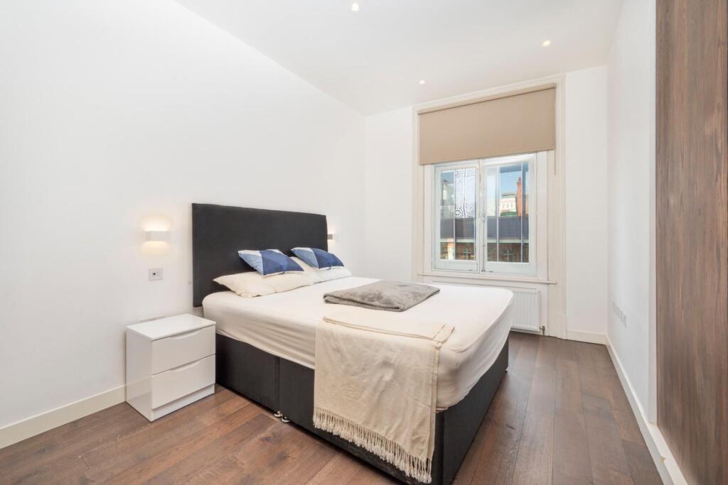 BEDROOM 2 a.jpg