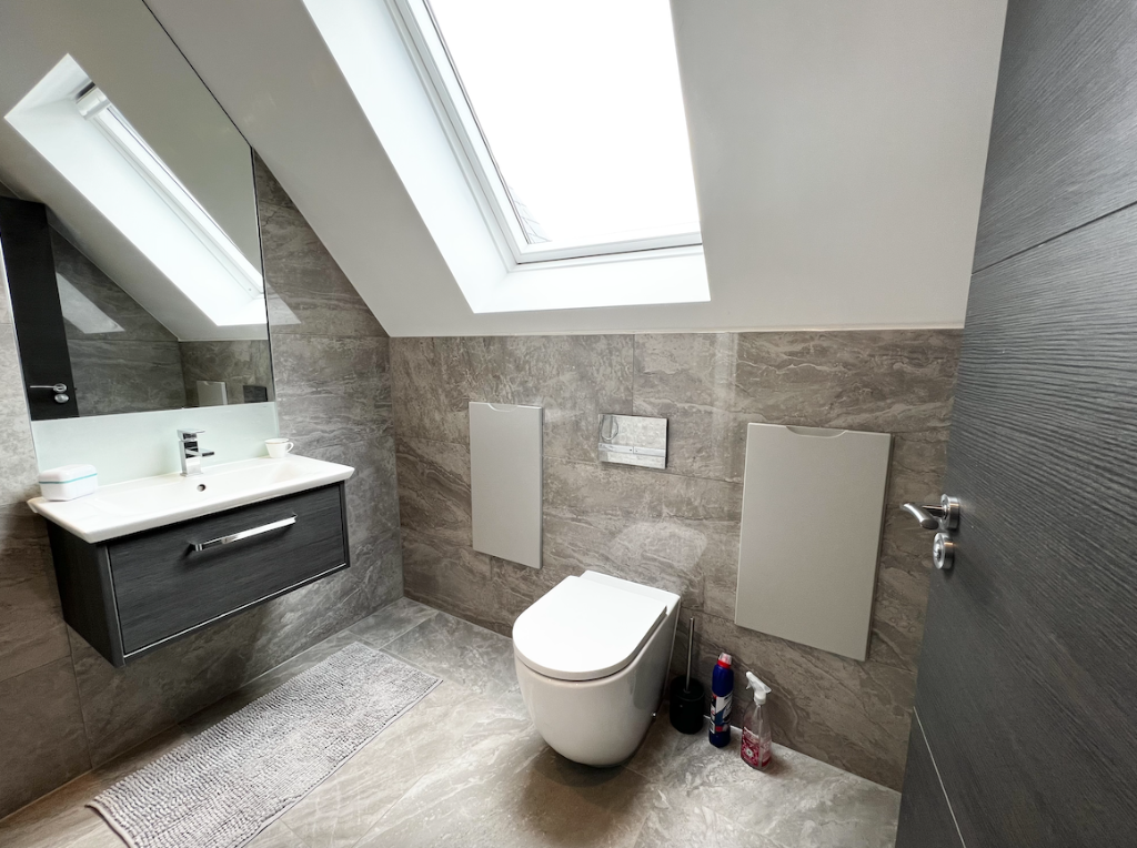 Master wet room