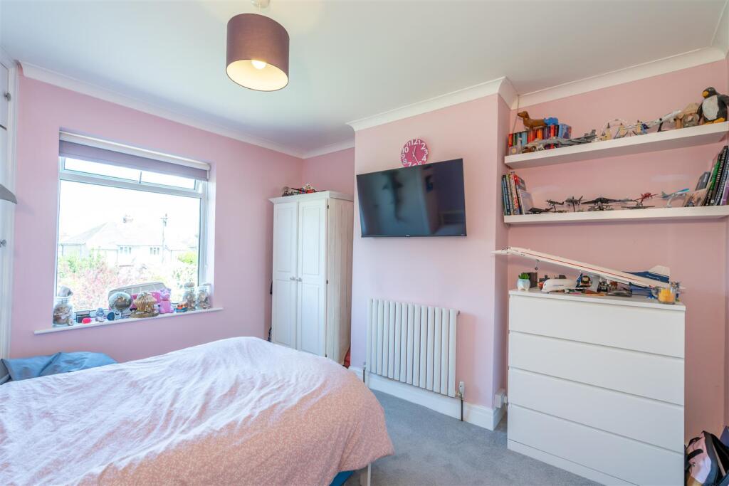 Bedroom 2.jpg